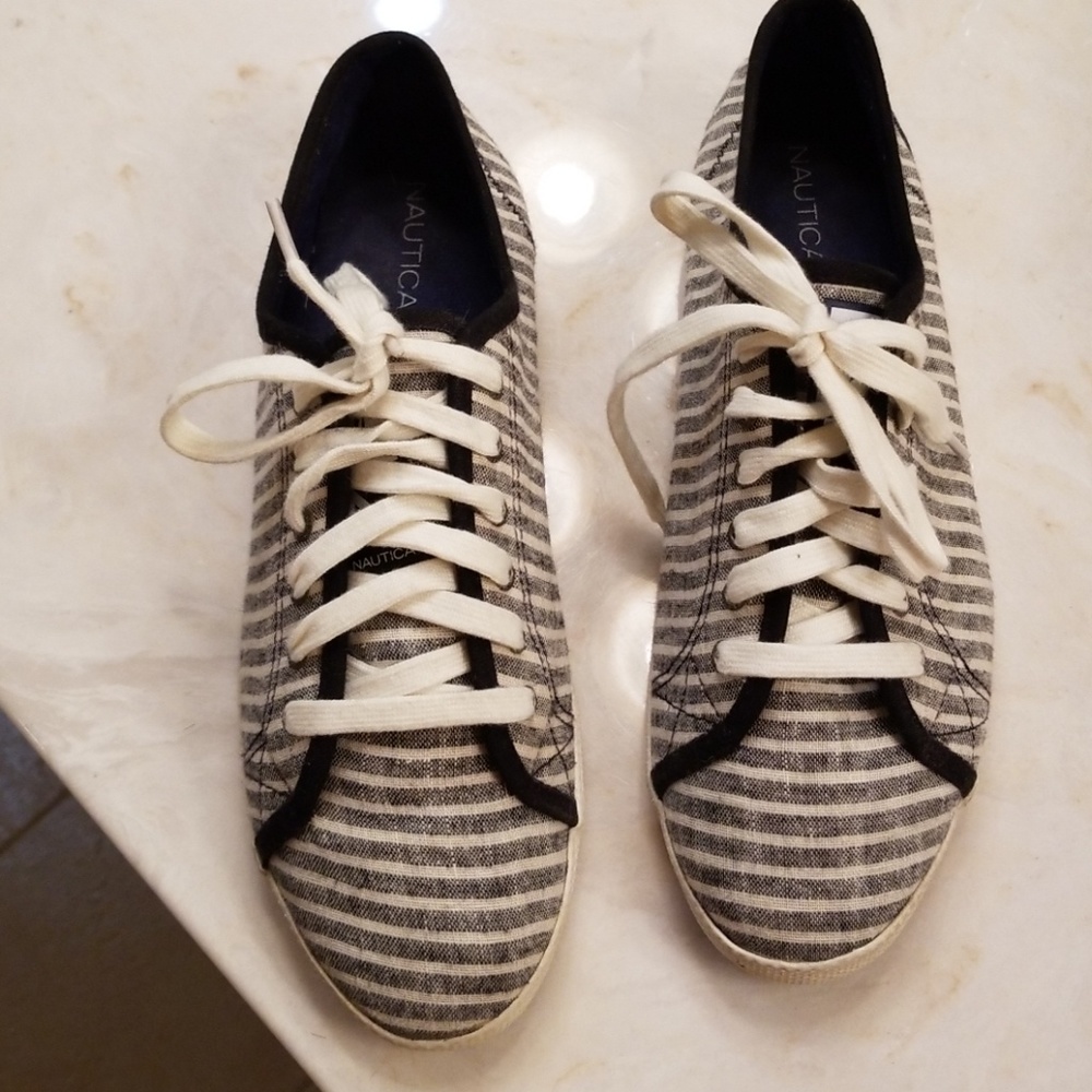 Nautica canvas lightly used sneakers. Navy stripe